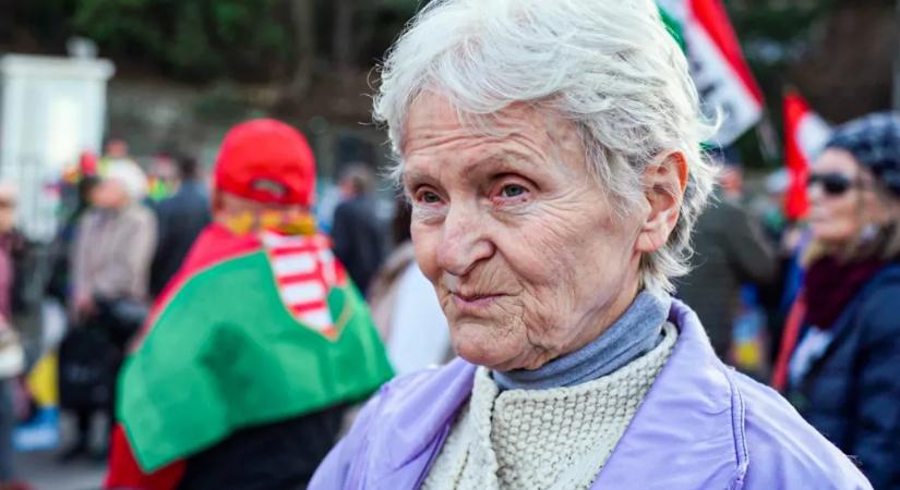 „Értékesebb a magyar nép, mint az ukrán vezetőség az arany vécéikkel”