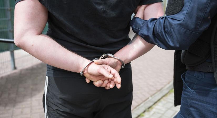 A fél Praktikert megtalálták a hevesi betörőnél, aki macskaügyességgel lopta szét a helyi telepeket