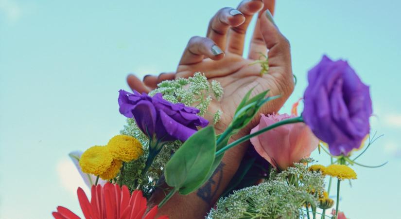 10 dolog, amit a nők nemcsak nőnapon érdemelnének meg