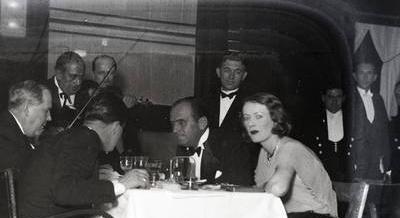 1910-ben cigányzenével várták a világvégét – A budapesti kávéházi cigányzene története