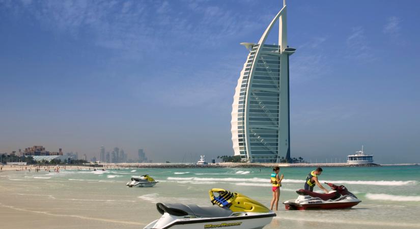 Kiéheztetik Dubajt, már csak pár napra elegendő a friss élelem