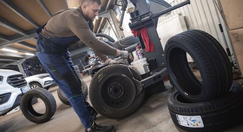 Az autógumik cserjének itt az ideje – te már kértél időpontot?