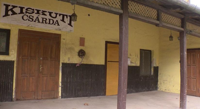 Új életre kelt Veszprém kultikus vendéglátóhelye, a Kiskuti Csárda