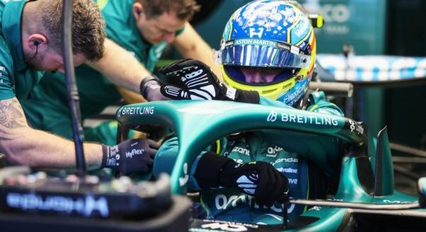 Alonso elárulta, mikor állnak ki a futamon