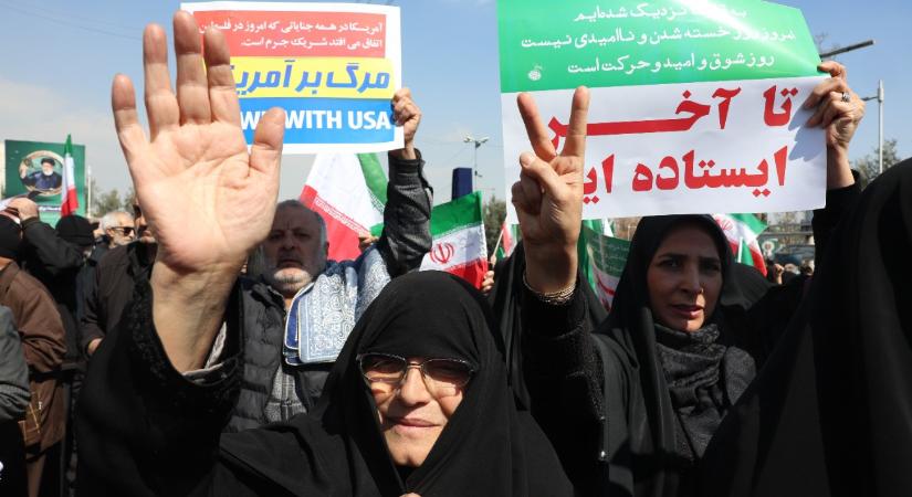 Irán újra lövi Izraelt