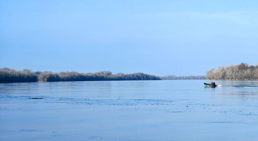 Tovább apad a Duna, fogy a víz Dunaújvárosnál