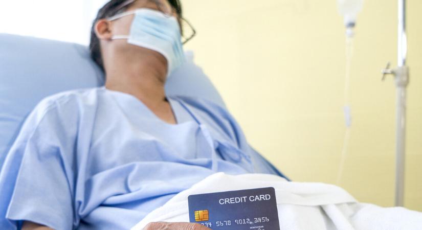 Hálapénz helyett kikényszerített adomány? – 150 ezret kértek az elvileg ingyenes műtét előtt