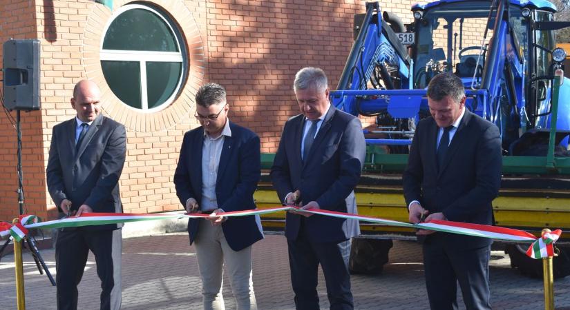 Az agrárképzés az idén ünnepli fennállásának 65. évfordulóját, szülinapi ajándékot kapott az egyetem