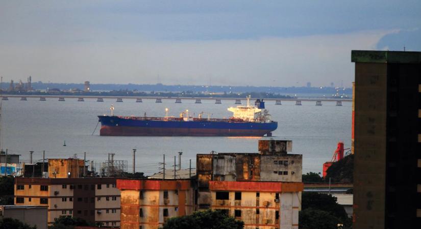 India azonnal lecsapott a tengereken lévő orosz kincsre