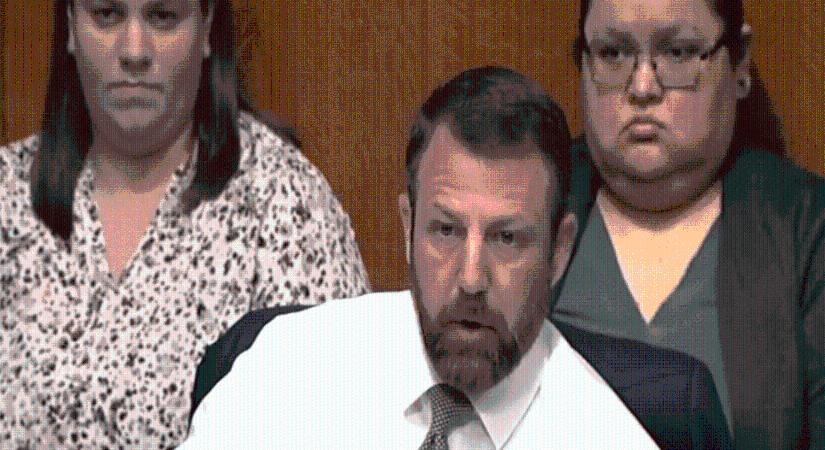 Trumpnak elfogyott a türelme: Noem repül, a ketrecharcos Mullin érkezik a Belbiztonsági Minisztérium élére