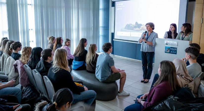 Pannónia Ösztöndíjprogram: idén is a világ több száz intézményébe utazhatnak a Széchenyi István Egyetem hallgatói