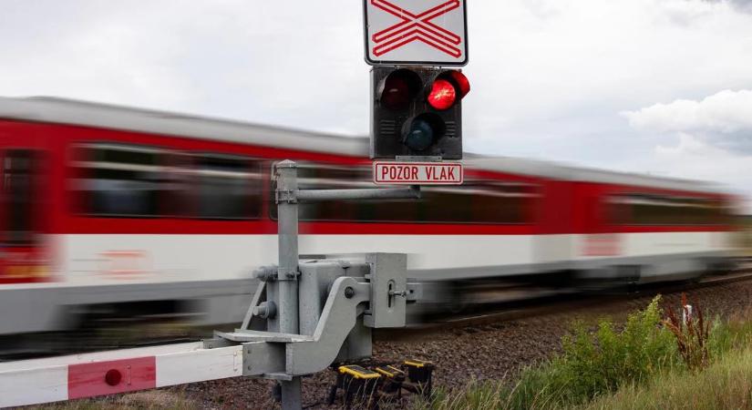 Hétvégére lezárják a vasúti átjárót Nagymegyeren