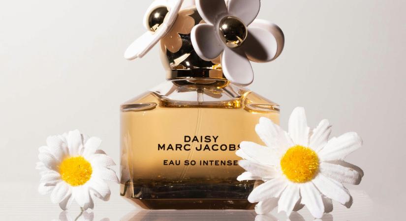 Szuper tartós parfümök, amelyek akár fürdés után is érződnek még