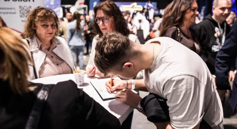 Nem hiszed el, mit üzent Orbán Viktor a debrecenieknek – fotó