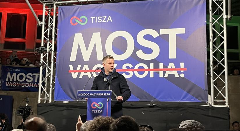 Magyar Péter: A magyarok nem fogják tétlenül nézni, hogy Orbán Viktor ránk hívja az oroszokat