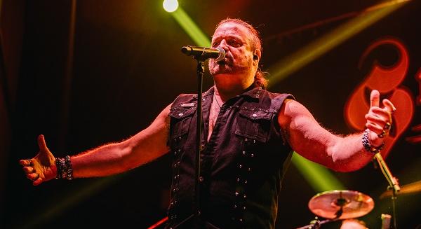 Russell Allen elmondta, miért kell sokat várni a Symphony X következő albumára