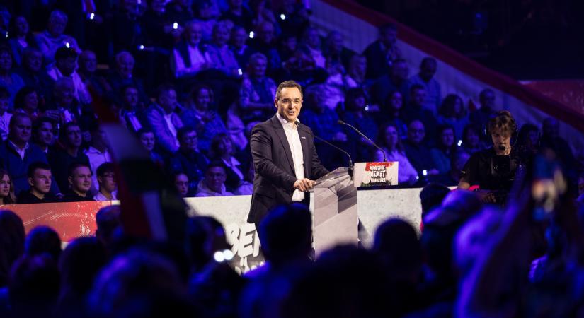 "Ami Budapesten 16, az Debrecenben 28" - Debrecen polgármestere hangsúlyozta: a kormánypárt nem fárad