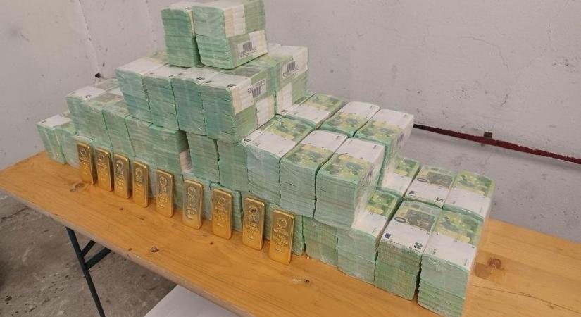 Az osztrákok hálásak Magyarországnak, amiért lekapcsoltuk az ukrán aranykonvojt