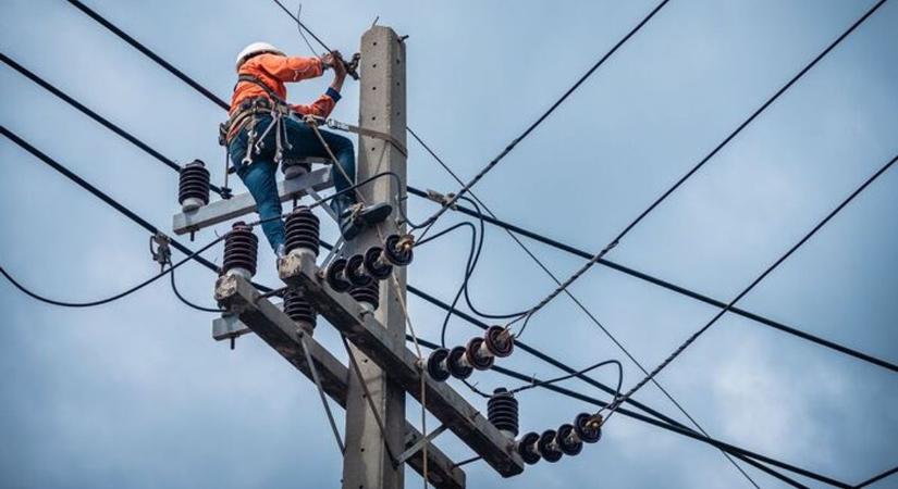 Vissza a középkorba! Többnapos áramszünet csap le Hajdú-Biharra, ezeken a településeken kell figyelni!