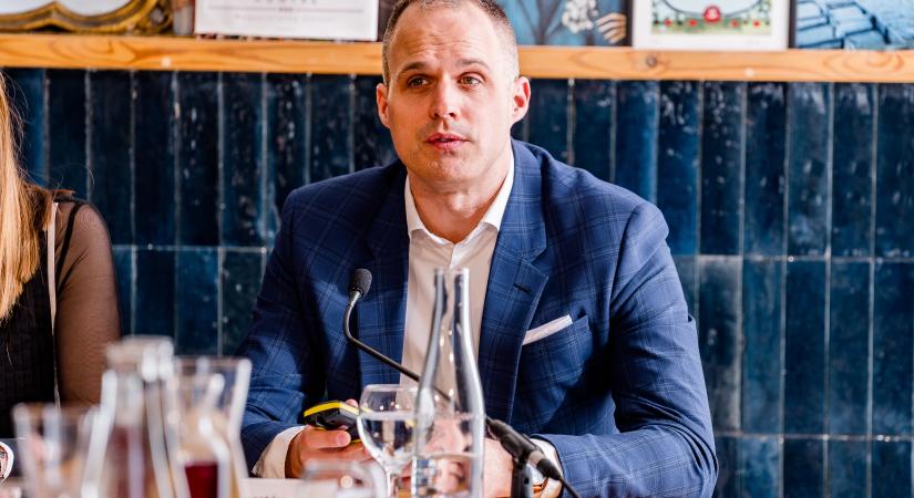 Március végétől igényelhető az 55 millió forintos hitel- és támogatási konstrukció az éttermek számára