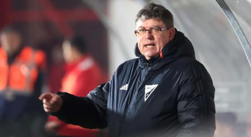 „Ég és föld most a különbség" - a Loki legendája is részt vett a Háborúellenes Gyűlésen