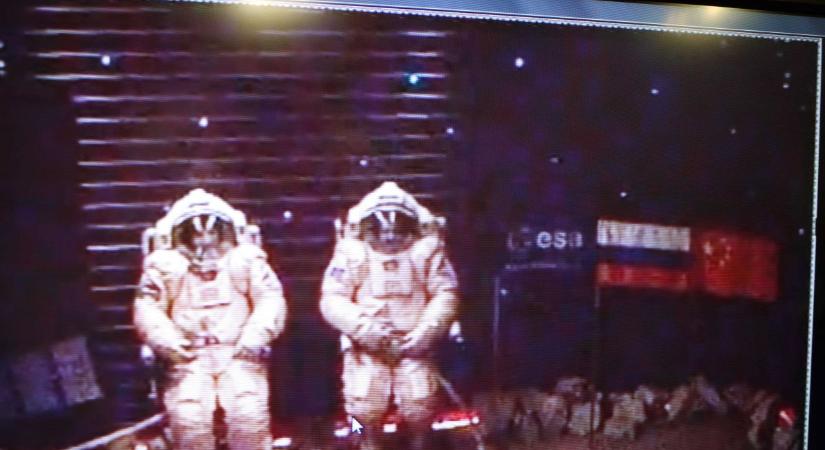 Videón a kíméletlen moszkvai pszichológiai kísérlet, ami nagy tanulsággal szolgált