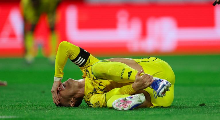 Ronaldo sérülése súlyosabb mint gondolták, egészen Madridig kell utaznia a gyógyírért a portugálnak