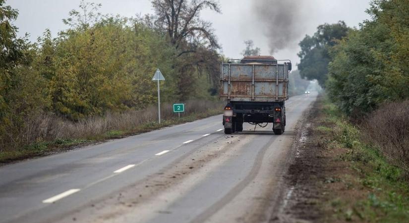 Több százezres büntetés jár, ha megszegjük ezt a KRESZ-szabályt