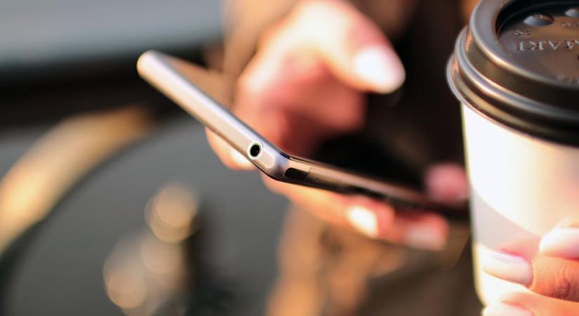 Bírságot kapott SMS-ben? Csalók küldték, ne fizesse be!