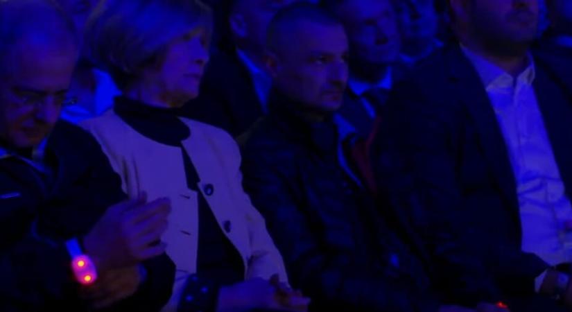 A DPK-gyűlésen halált kívánt az ukrán elnöknek az egyik Moszkvából hazahozott hadifogoly