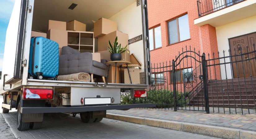 Végkiárusítja ingóságait is Lagzi Lajcsi: mégis, mire készül a mulatóslegenda?