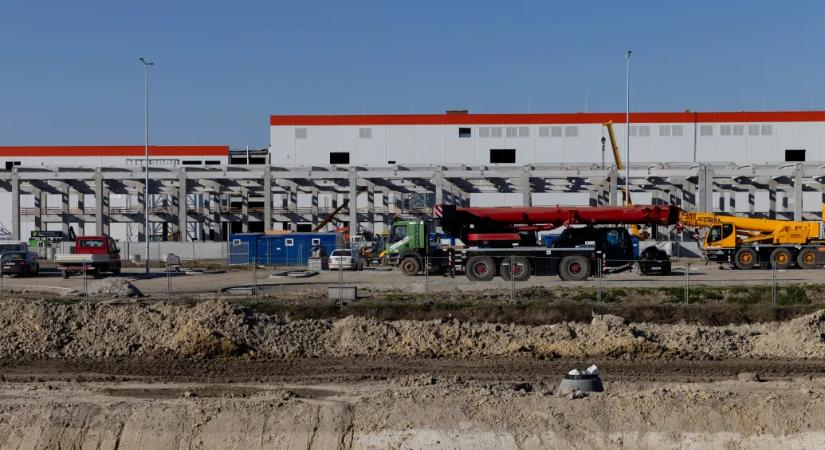 Tárkányi Zsolt posztolt egy jegyzőkönyvet, ami szerint mérgezés léphetett fel a CATL-akkugyár dolgozójánál