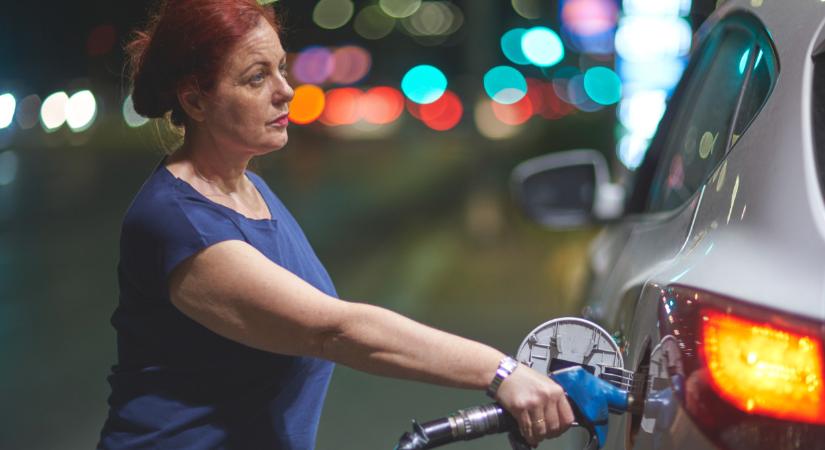 Most érkezett! 30 literes tankolási korlátot vezettek be itthon: a benzinre és a gázolajra egyaránt érvényes