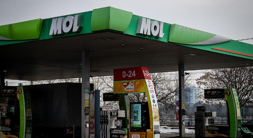 Megszólalt a Mol a tankolásra bevezetett mennyiségi korlátozásról