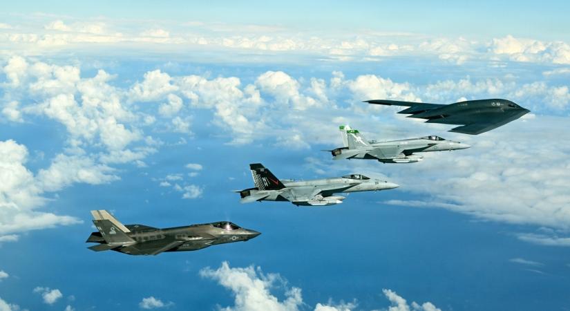 Trump még súlyosabb csapásokkal fenyegette meg Iránt