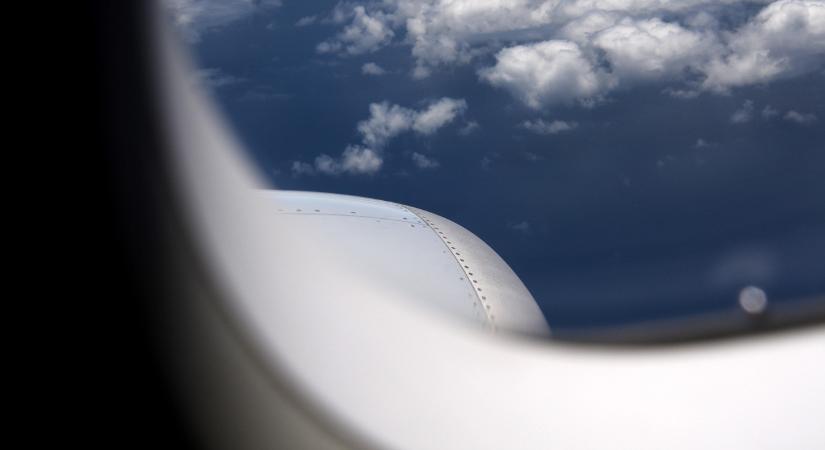 Charter-járattal hoznak haza közel 200 román állampolgárt Katarból