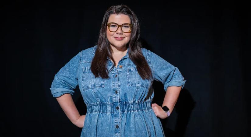 Ráskó Eszter: Azok lesznek humoristák, akiknek szomorú gyerekkoruk volt