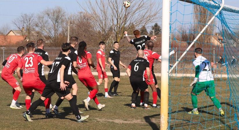 Kettőt is bevágott a Nyírmeggyes a tizennyolcadik fordulóban, nem hibázott a Nyírbátor sem – fotók, videó