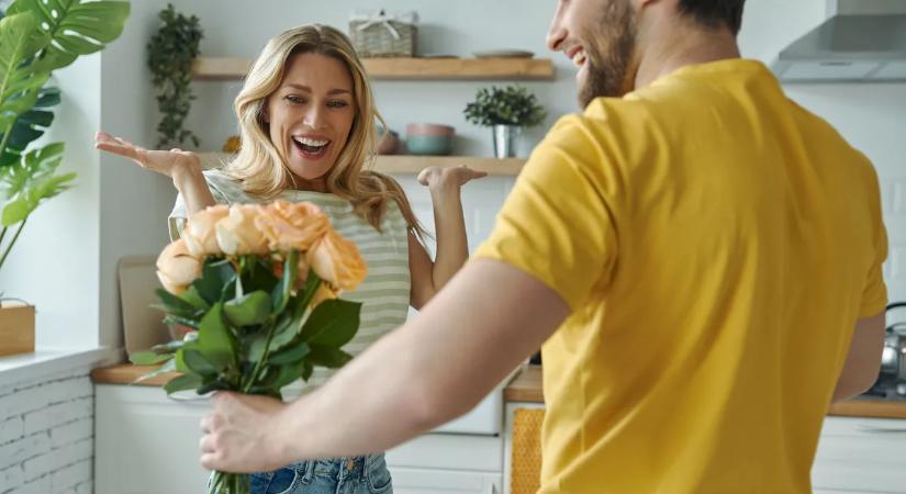 Elárulta féltett titkát a magyar Nostradamus: ez az 5 virág istennővé varázsolja a nőket nőnapkor