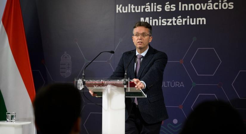 Egyszeri bruttó 152 400 forintos juttatást kapnak a szakképzésben oktatók (videó)