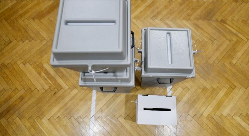 Most még hétnek tűnik, de inkább csak öt pártlistára szavazhatunk majd április 12-én
