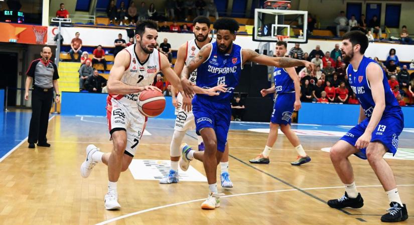 Magabiztos győzelemmel folytatta a bajnokságot a listavezető Olajbányász