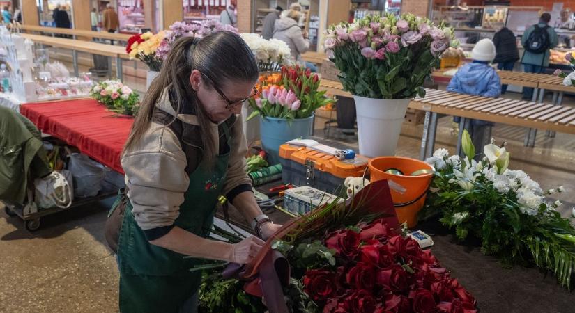 Nőnapi virágvadászat, szupersportkocsi és gidaboom – ilyen nap volt Csongrád-Csanádban