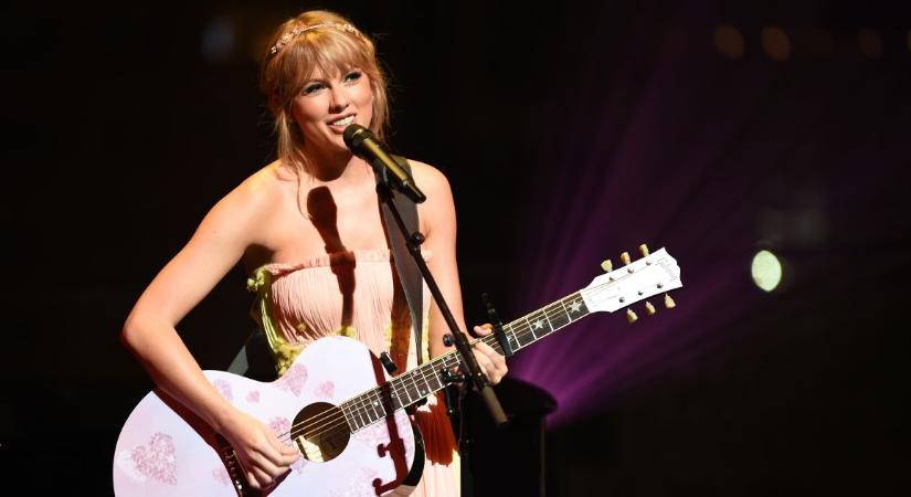 Ez a sztár vette el Mila Kunis szüzességét: sztárok, akik szüzességüket másik celebbel vesztették el