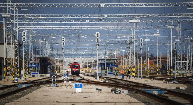 Határellenőrzés a Budapest–Belgrád-vasútvonalon: nagyon nem mindegy, milyen okmányok lesznek az utasoknál, van, amivel nem engednek át – itt az ideje felkészülni rá