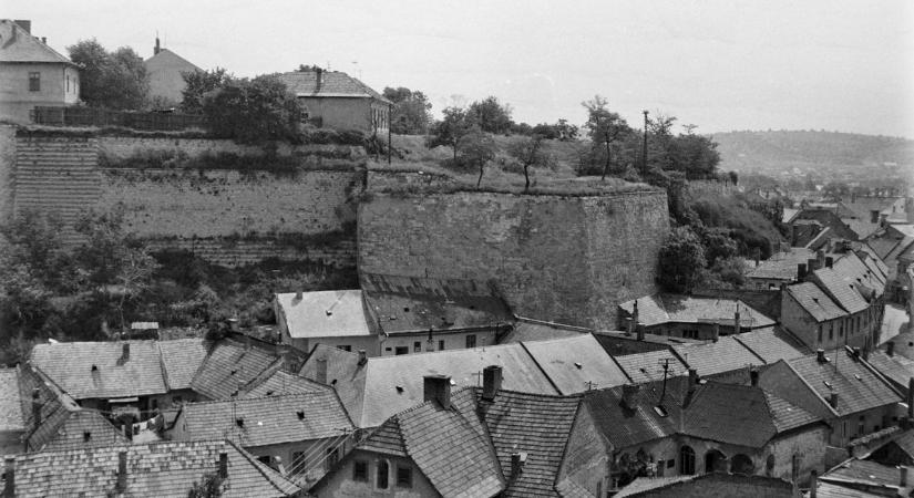 Amit az egri várról ma látunk, az csak a jéghegy csúcsa – így tárták fel a titkait - fotókkal