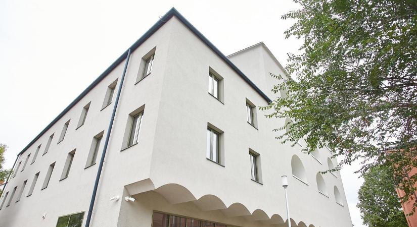 Elfeledett festő tér vissza a figyelem középpontjába – különleges kiállítás nyílik Nyíregyházán