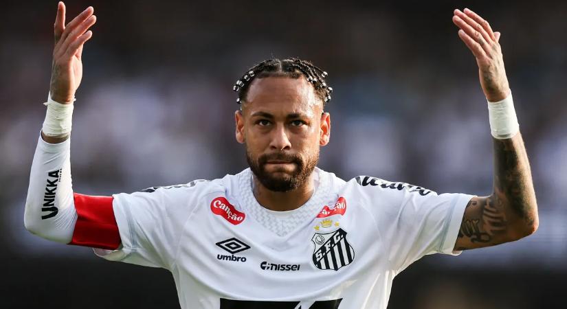 Borzalmas körülmények, Neymart beperelte a női szakácsa a kínok miatt