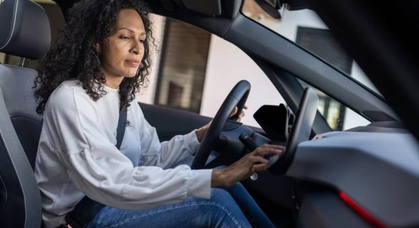 Megfigyelhetik, merre jársz, ha ilyen autód van