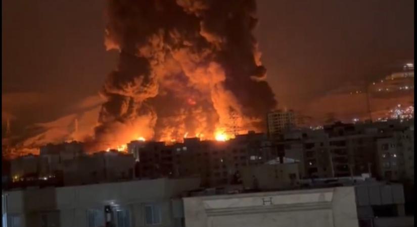 Drámai felvételek: hatalmas lángokkal ég az iráni olajraktár (VIDEÓ)